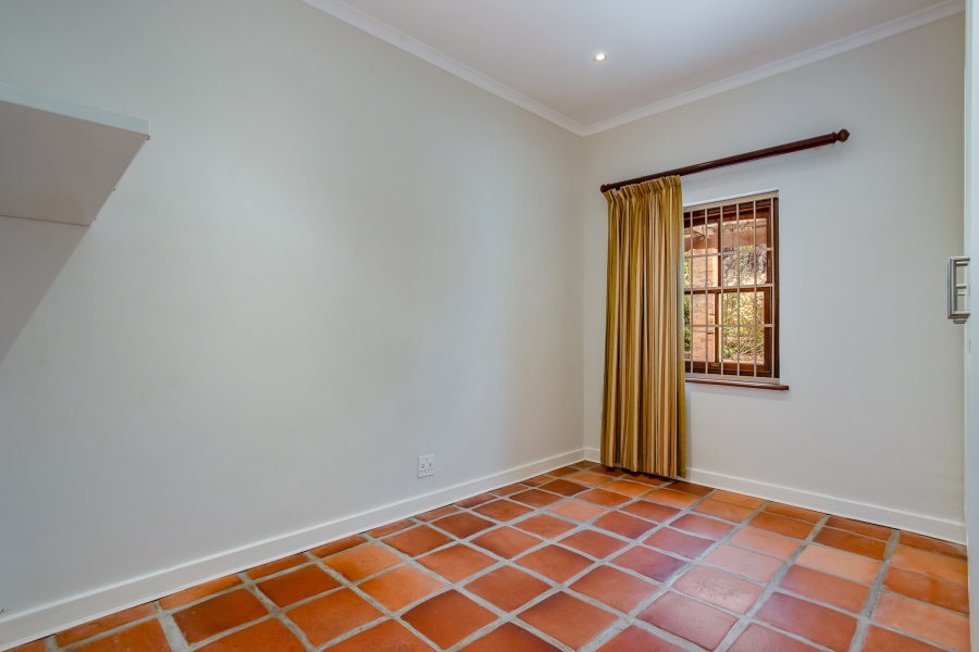 To Let 3 Bedroom Property for Rent in Franschhoek Rural Western Cape